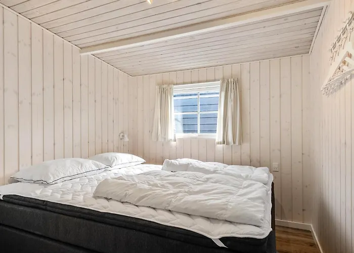Lovely In Bjert With Kitchen Hébergement de vacances *
